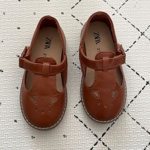 Zara t-strap shoes